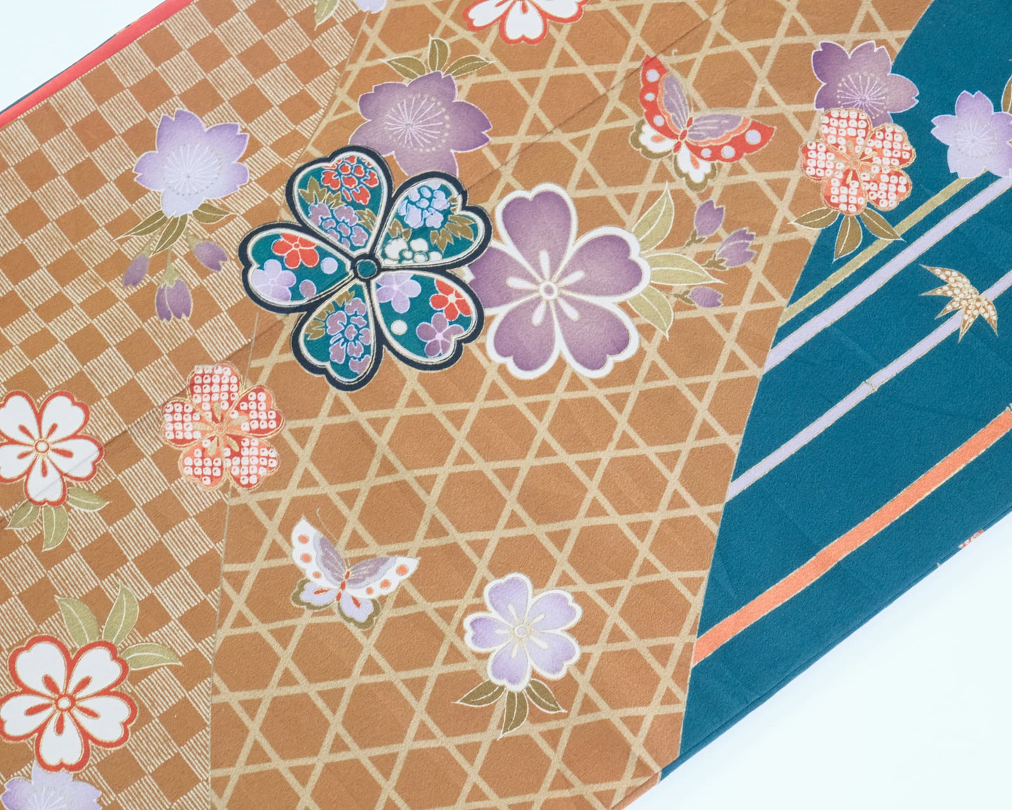 薄茶と青緑_竹桜蝶