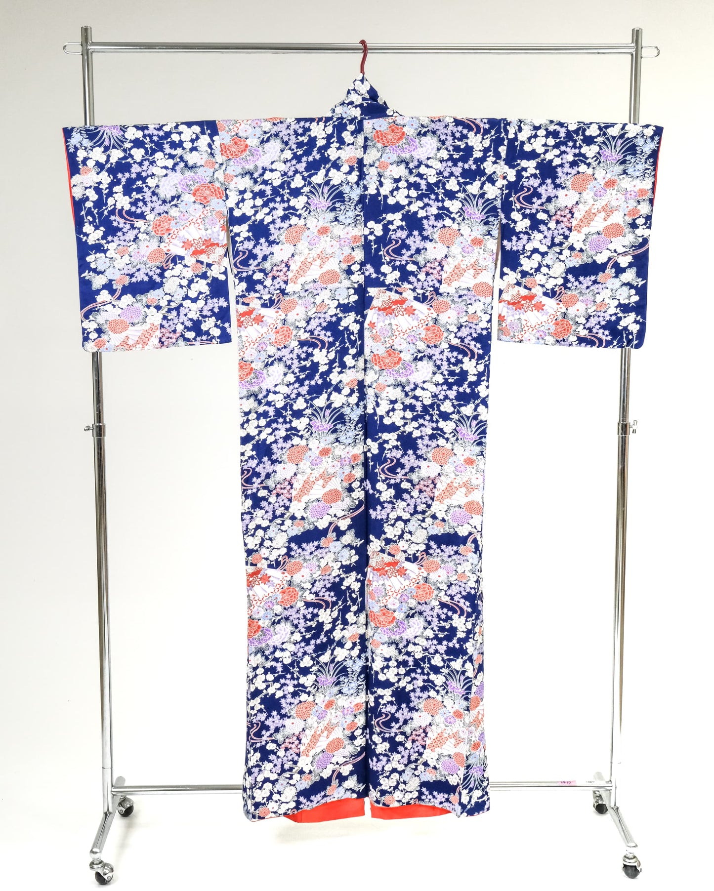濃紺に白_花尽くし