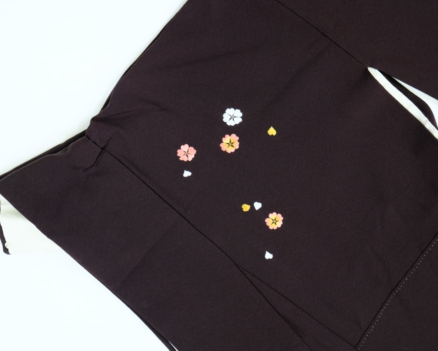 濃茶_草履と桜